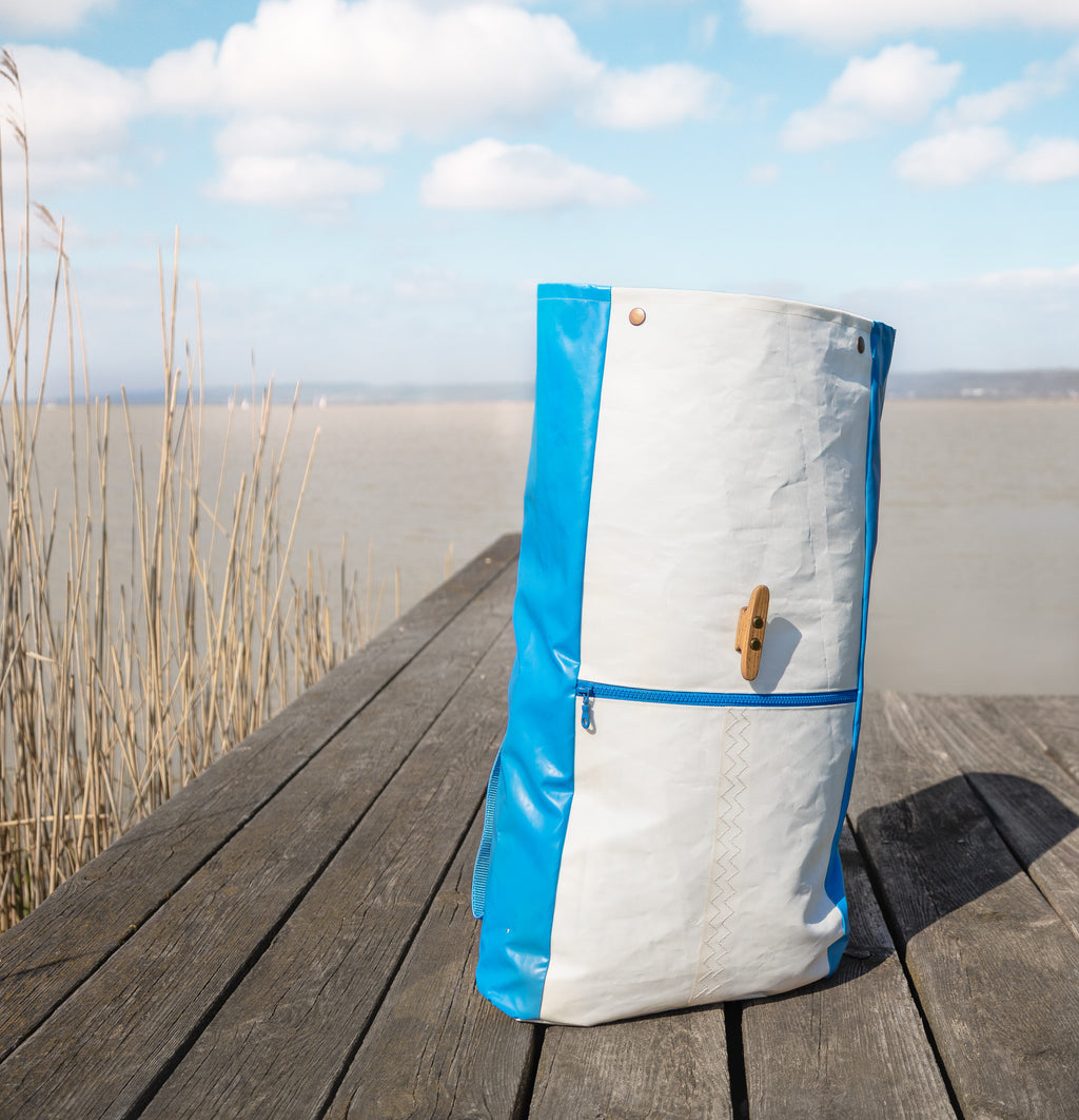 Lagoon Blue - Azure